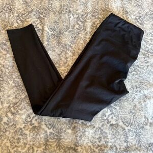 Mono B black leggings Activewear